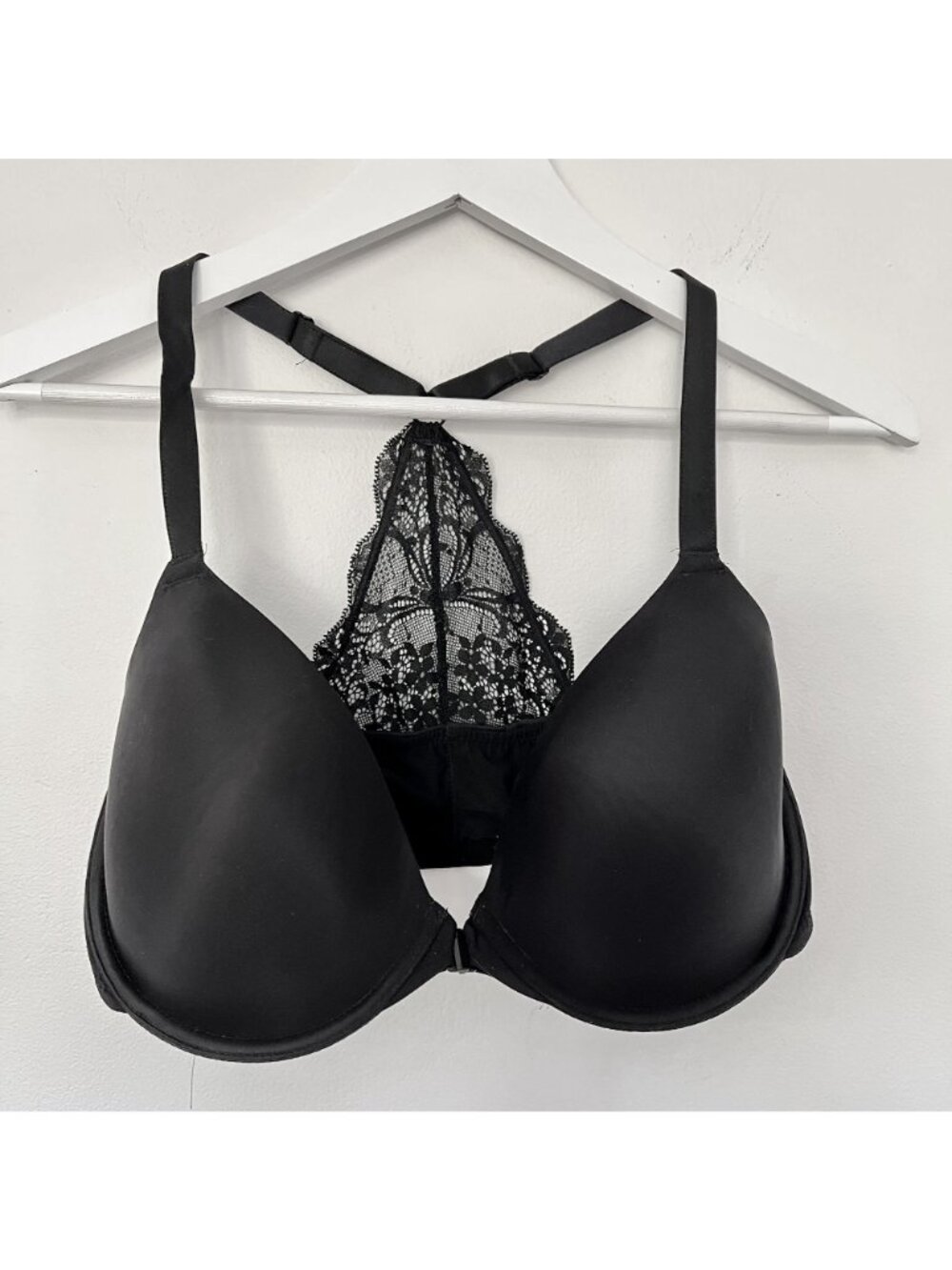 Wacoal Lace Impression Front Close Racerback T-Shirt Bra Sz 36DD EUC Comfortable - Picture 2 of 7